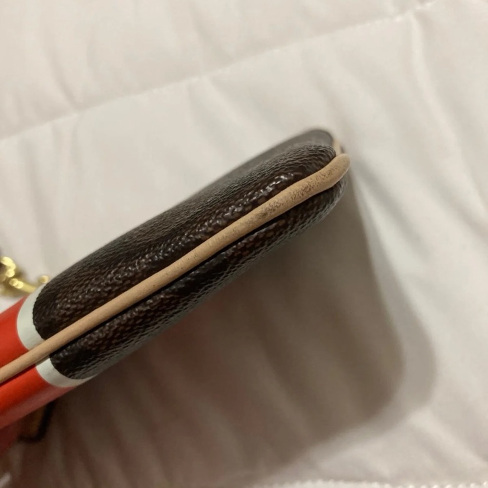 Coach wristlet - Picture 5 of 10